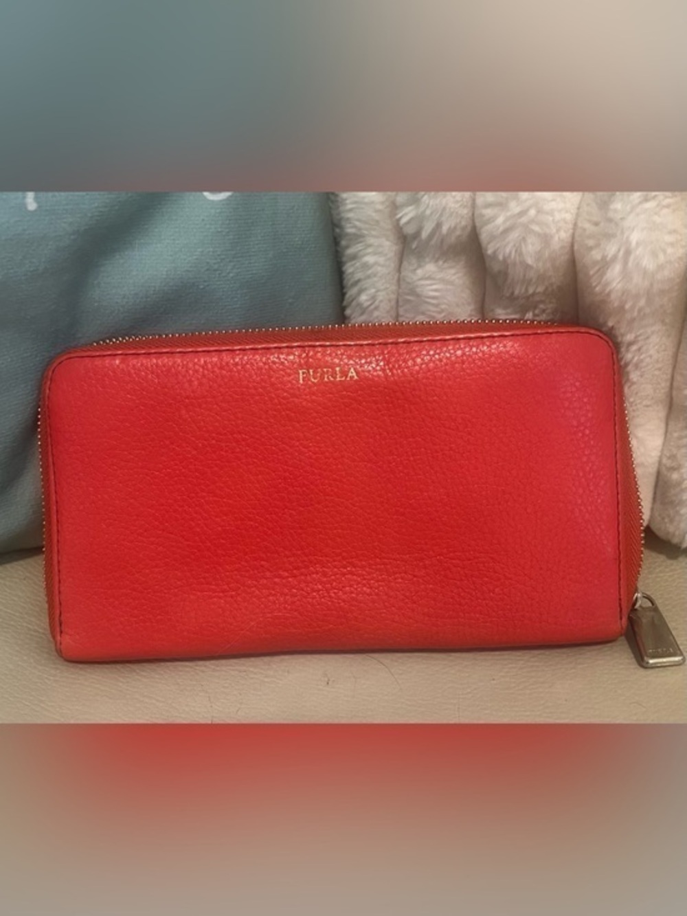 Vintage Furla Red Pebbled Leather Large Wallet w/Foil Gold Logo
